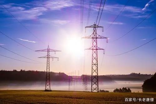  高壓線沒(méi)有外絕緣護(hù)套，下雨天能防漏電嗎？