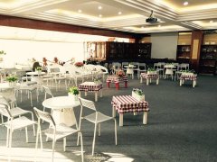 堅(jiān)持內(nèi)涵，任性奔跑