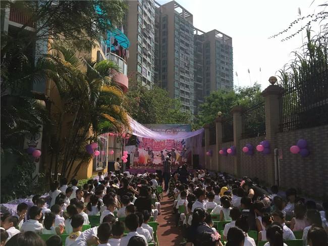 我們搭臺(tái)，家長(zhǎng)唱戲，孩子當(dāng)觀眾可好？