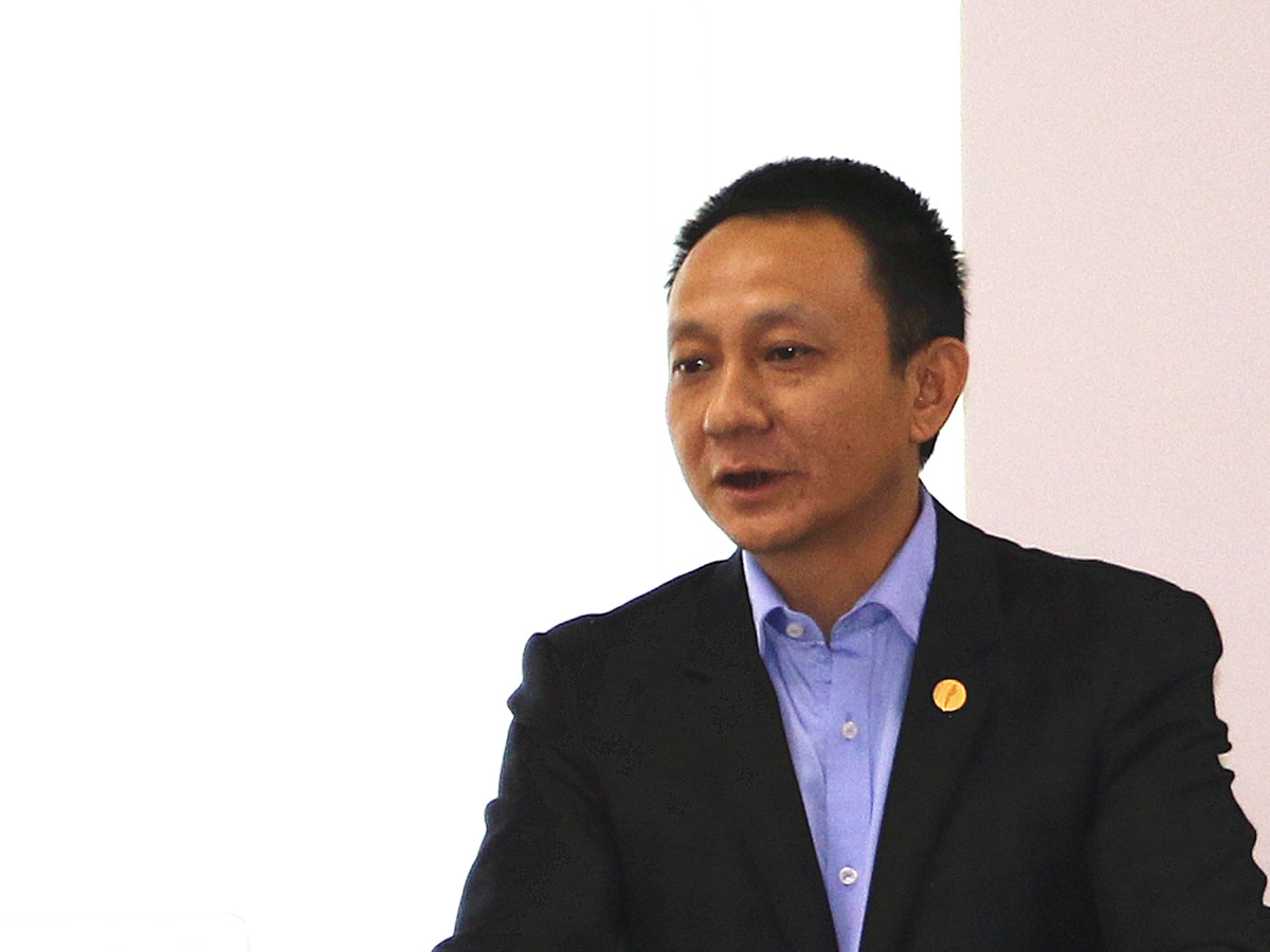 湖畔公學(xué)，精英教育