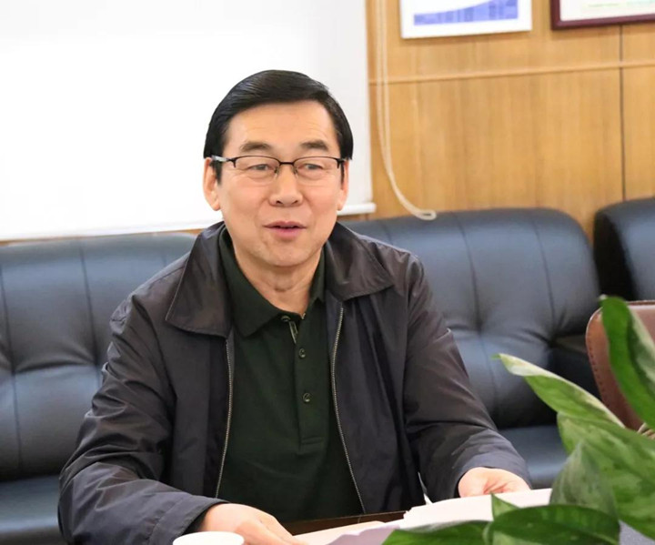 建設(shè)美好校園，安全定是頭條 ——三月警校交通安全教育活動暨開學(xué)以來安全工作略影